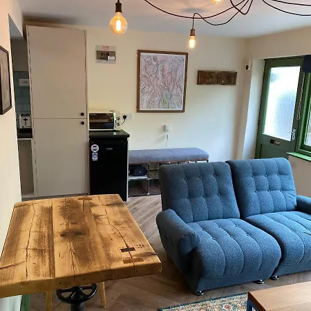 The Bolthole @ - Cosy 1 Bed Διαμέρισμα